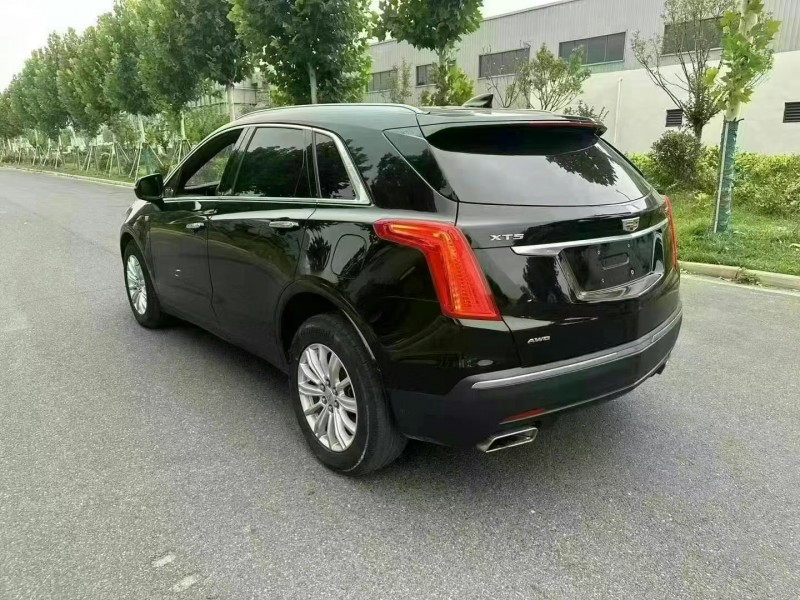 徐州17年凱迪拉克XT54