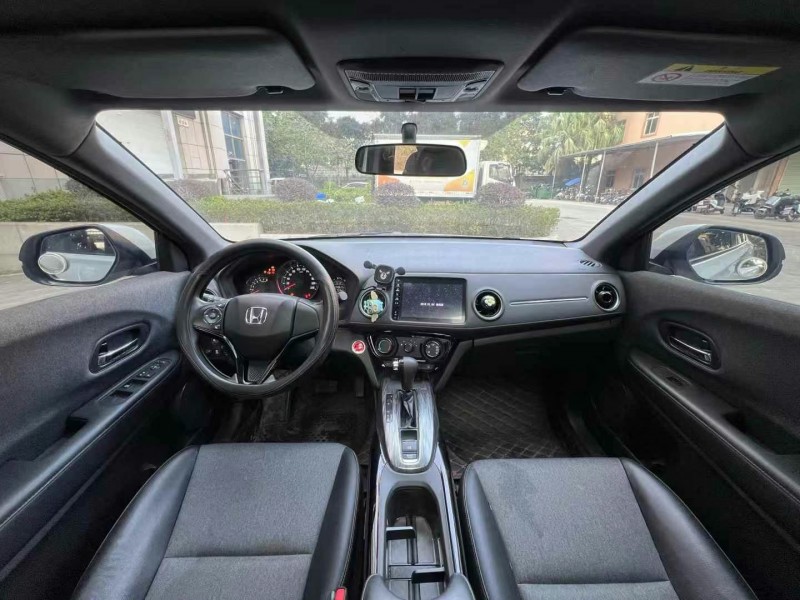 济宁22年本田XRV6