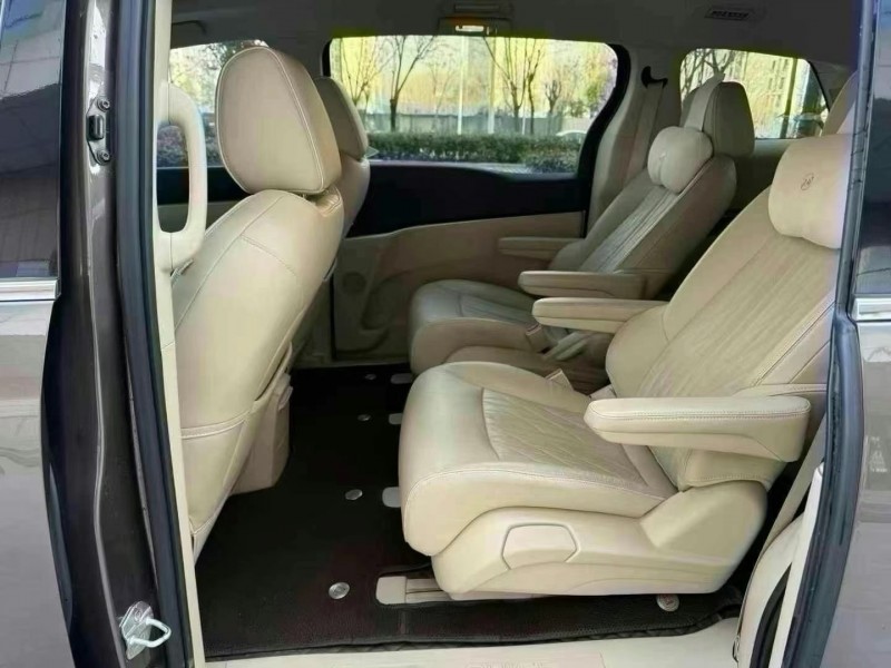 济宁23年别克GL86