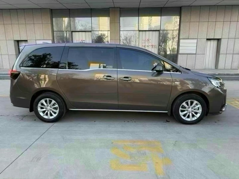 济宁23年别克GL87