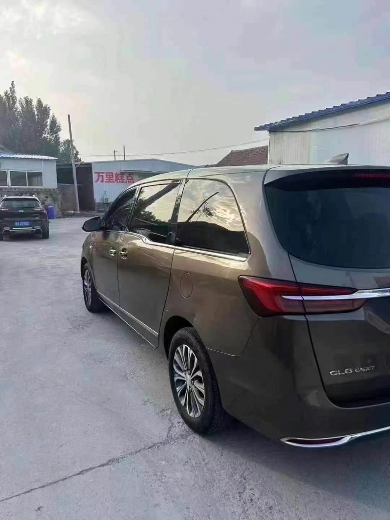 菏泽20年别克GL84