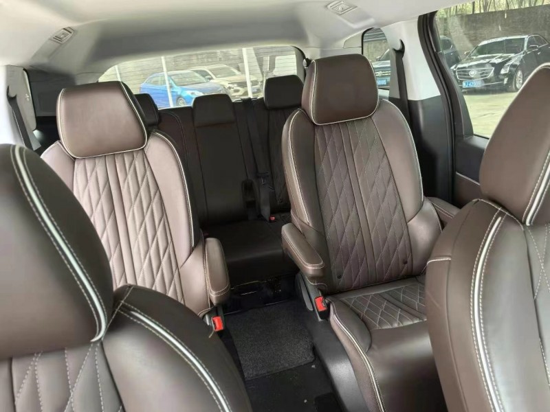 济宁22年别克GL86