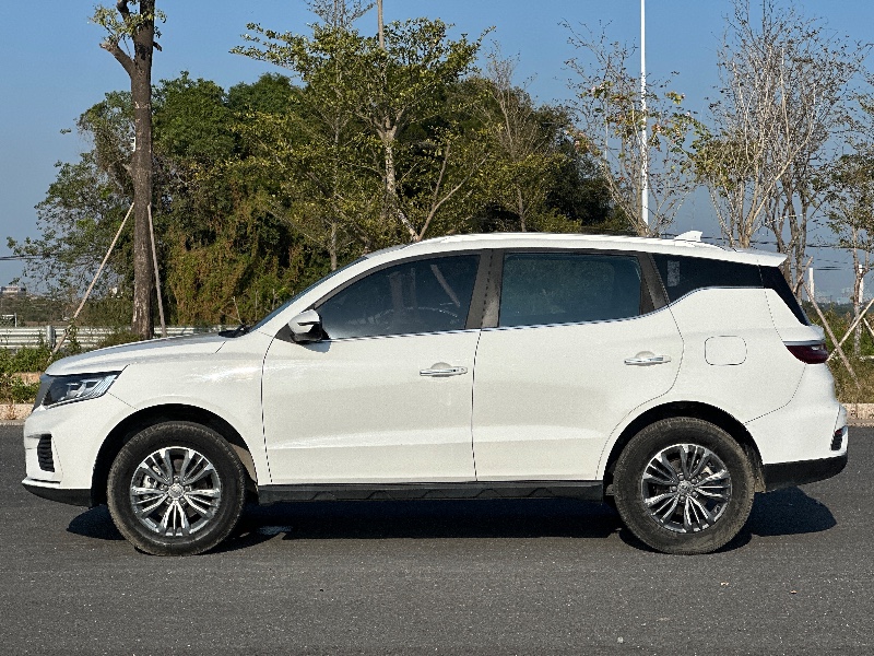 汕頭21年吉利遠景3