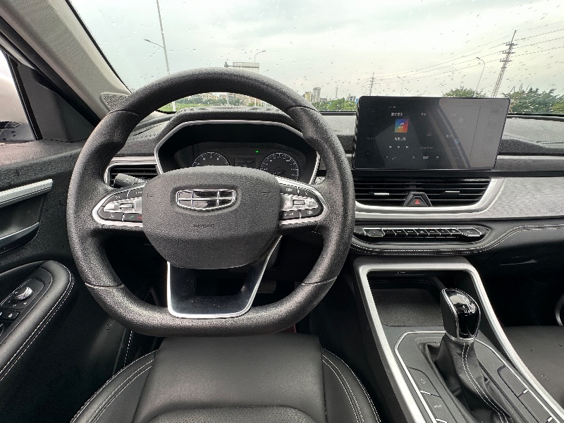 汕頭21年吉利遠景4