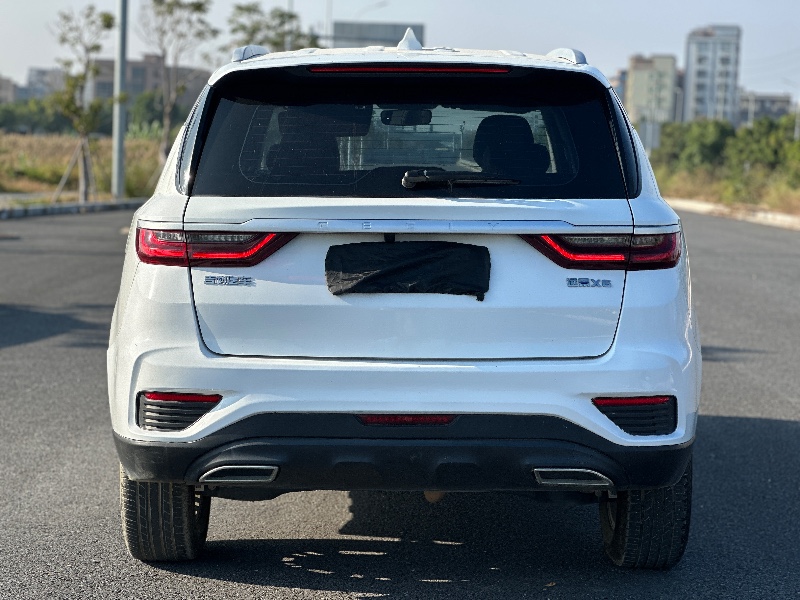 汕頭21年吉利遠景8