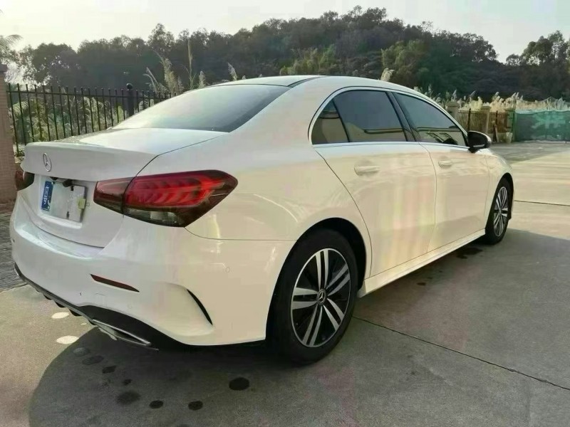 广州20年奔驰A8