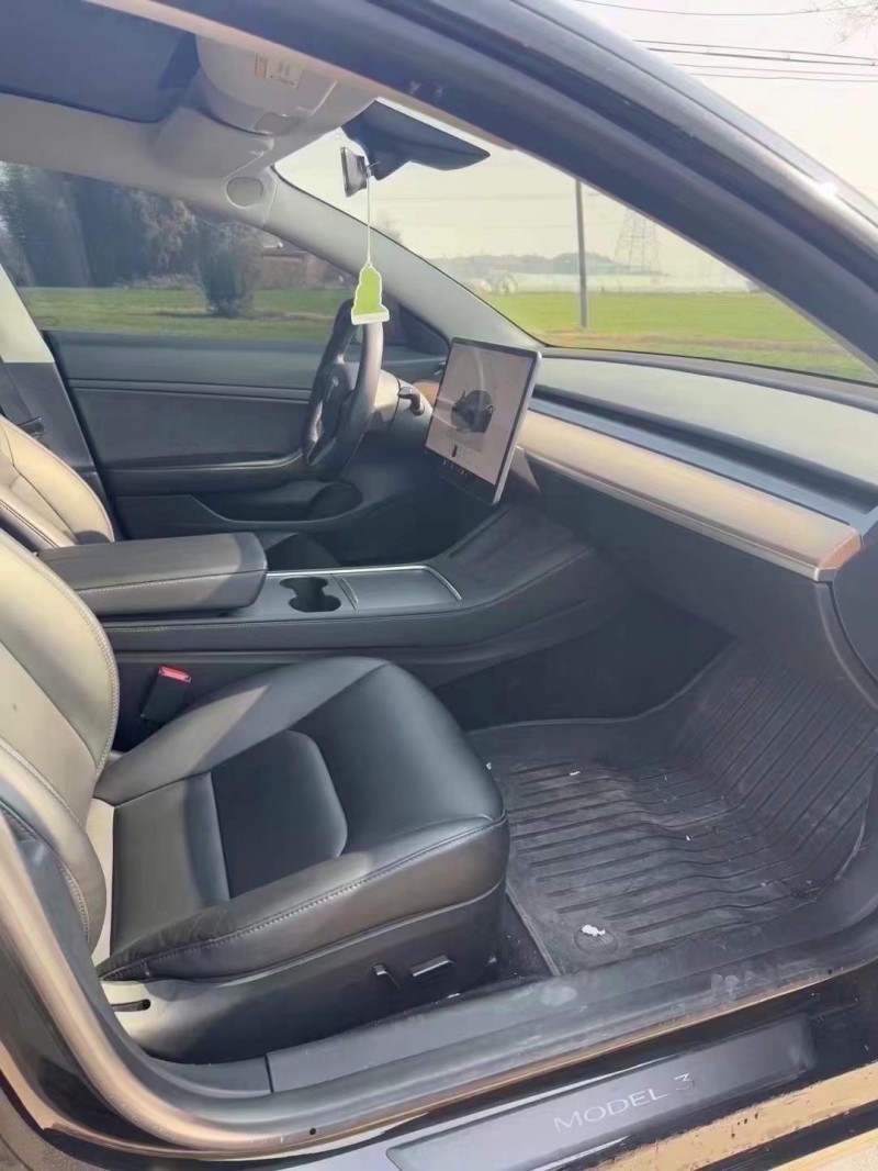 宜昌22年特斯拉MODEL 34