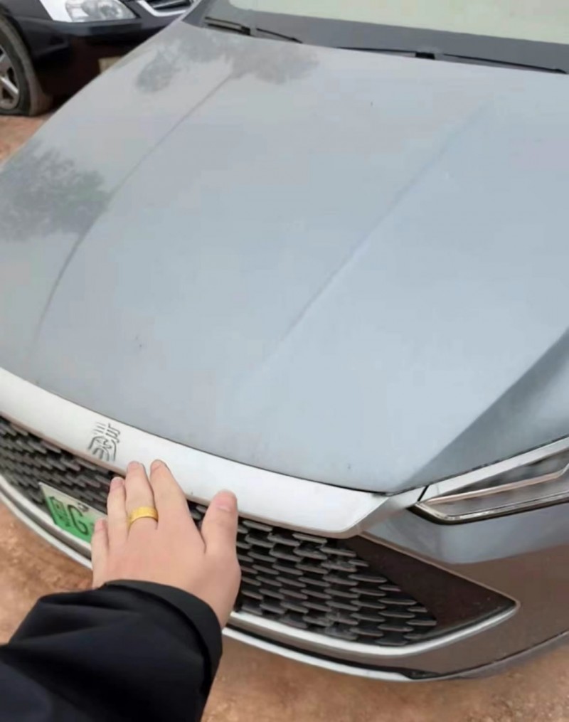 广州24年比亚迪秦1