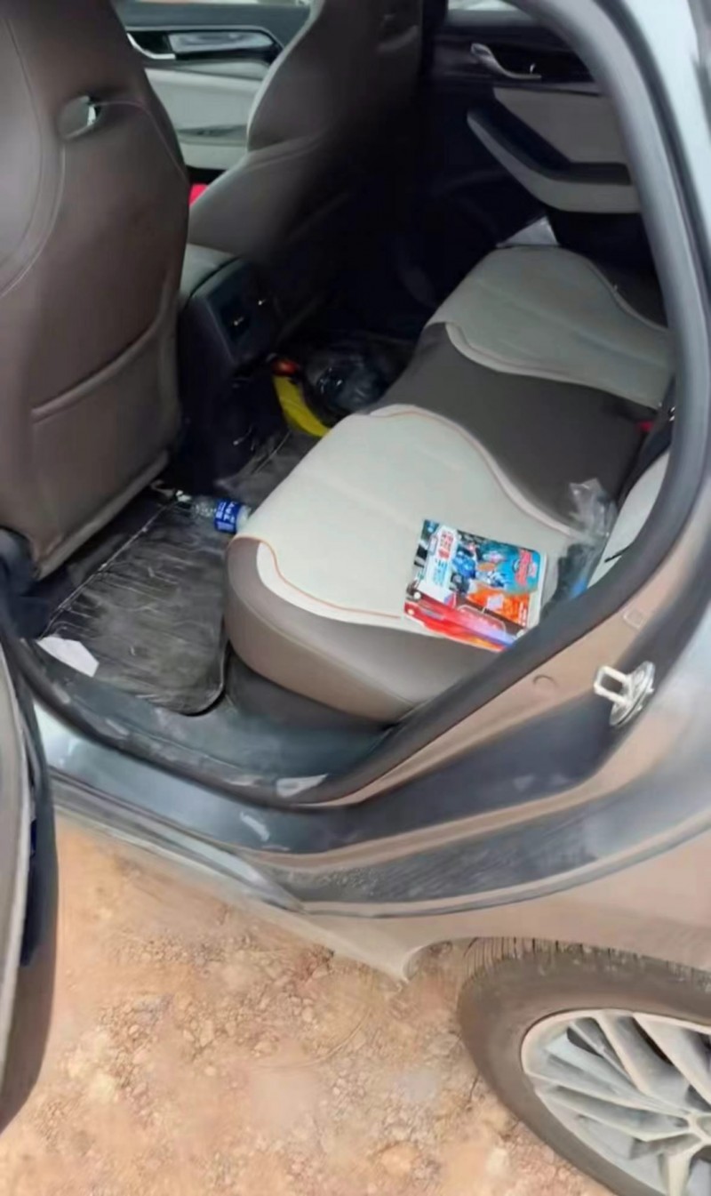 广州24年比亚迪秦3