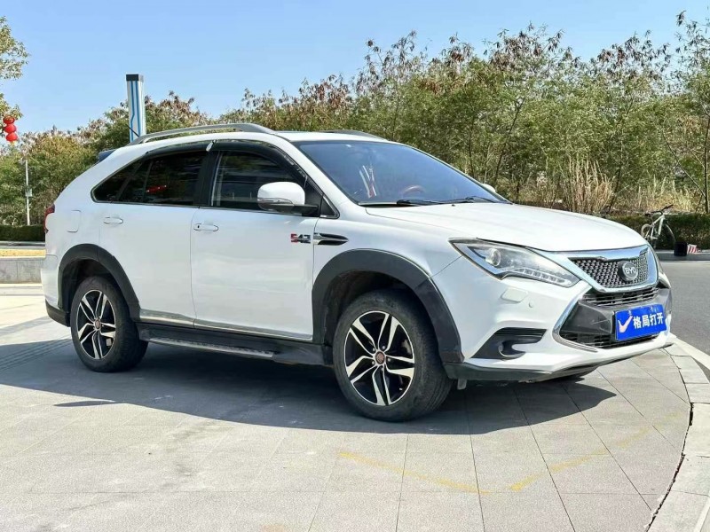 东莞15年比亚迪唐3