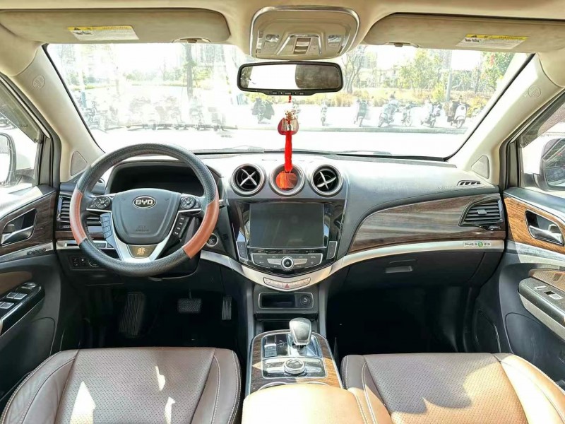 东莞15年比亚迪唐6