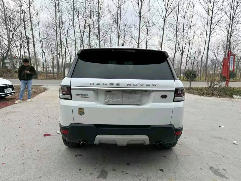 徐州18年路虎揽胜运动9