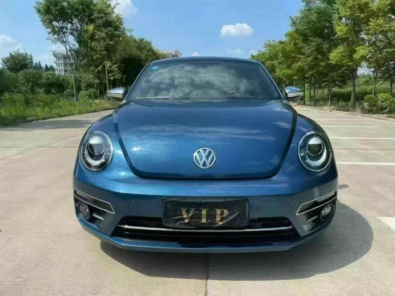 武汉19年大众甲壳虫1