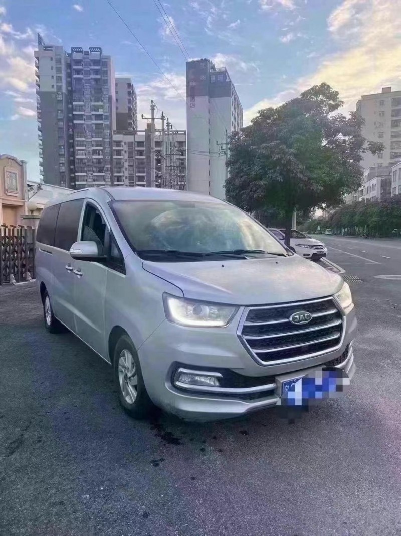 深圳18年江淮瑞風3