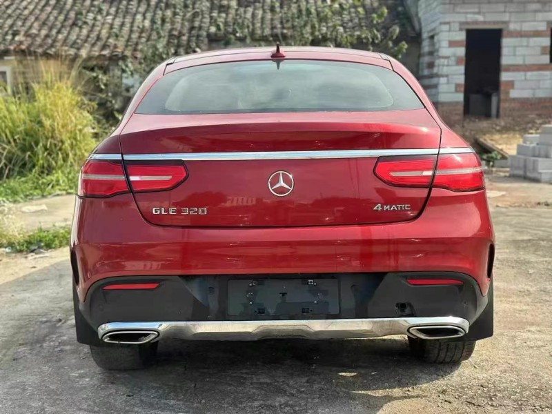 深圳16年奔驰GLE9