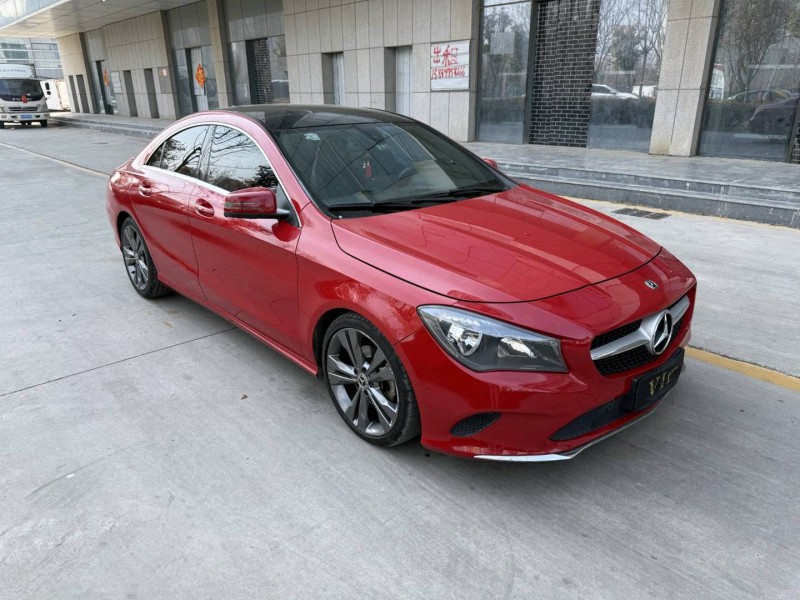 青岛17年奔驰GLA2