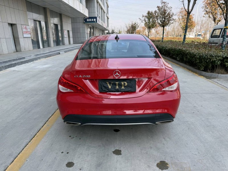 青岛17年奔驰GLA5