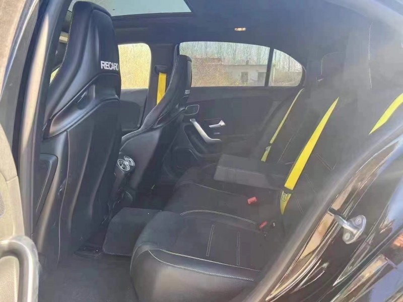 青岛21年奔驰AMG5