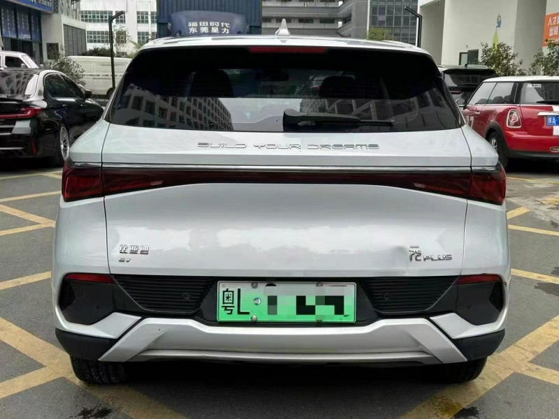 东莞22年比亚迪元9