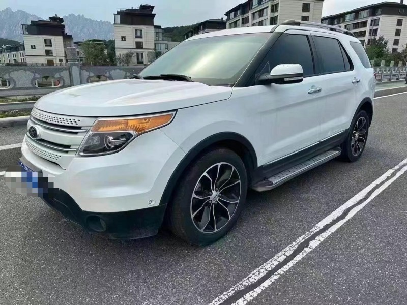 青岛15年福特探险者2