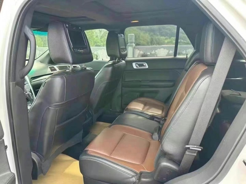 青岛15年福特探险者4