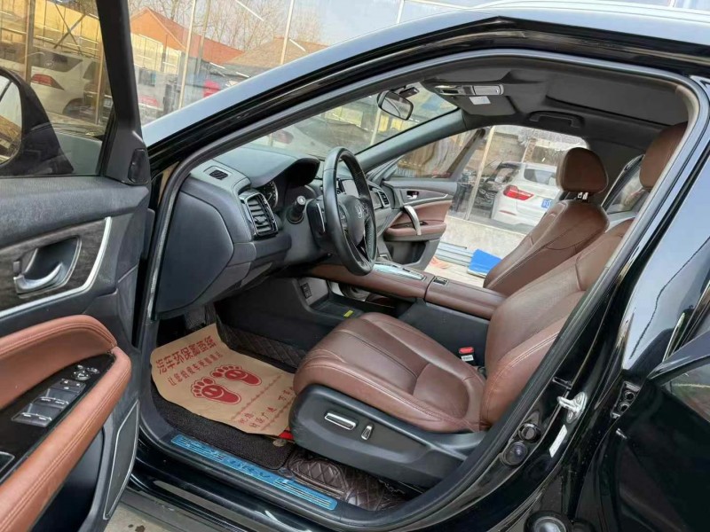 徐州21年本田URV4