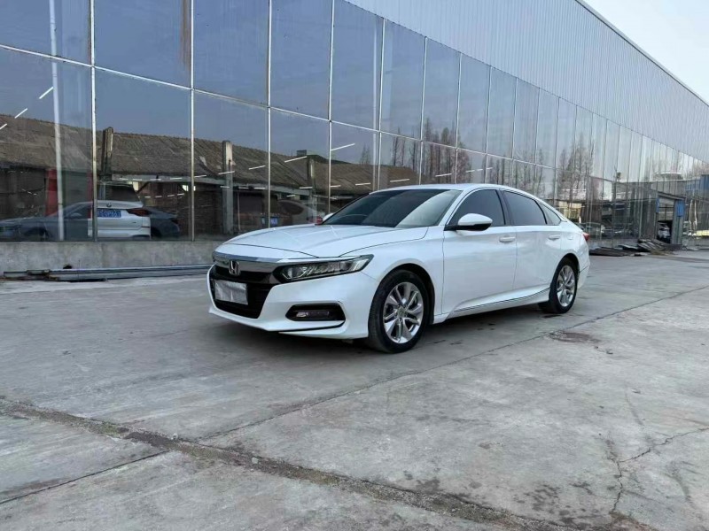 徐州20年本田雅阁2