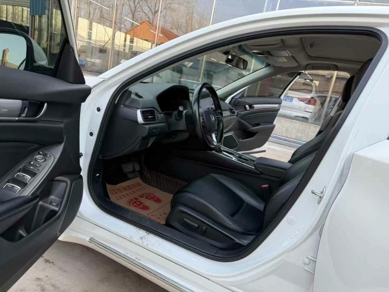 徐州20年本田雅阁4