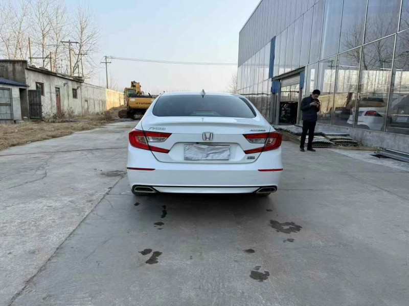 徐州20年本田雅阁9