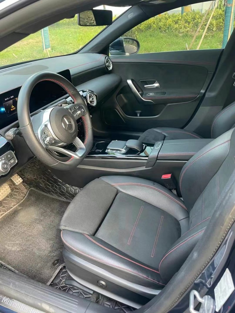 徐州20年奔驰CLA7