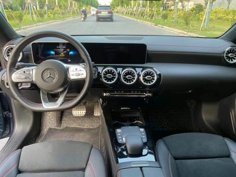 徐州20年奔驰CLA8