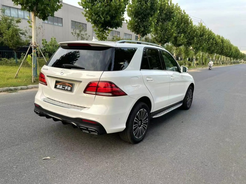 徐州17年奔驰GLE5