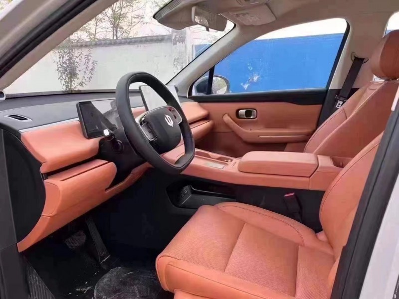 棗莊24年零跑汽車C105