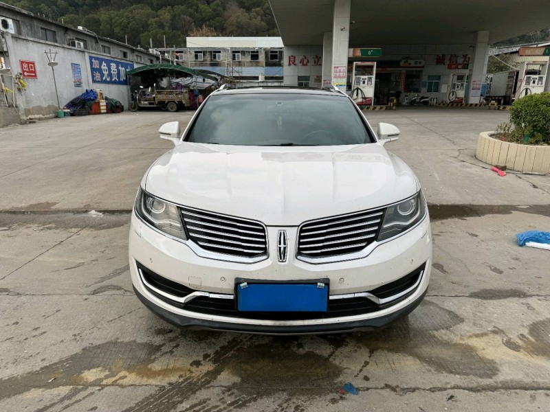 潮州17年林肯MKZ1