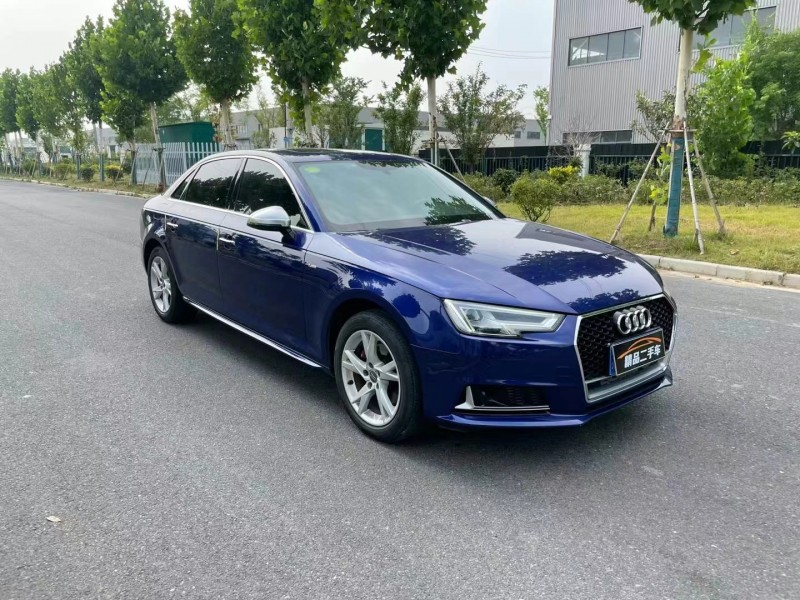 徐州17年奥迪A4L3