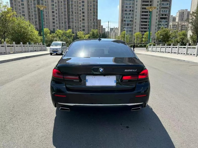 徐州21年宝马5系4
