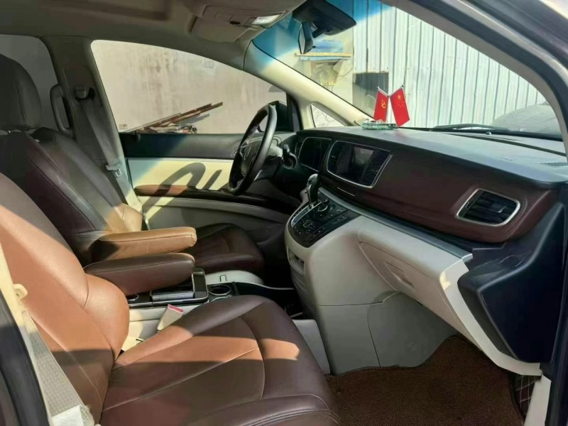 青岛17年别克GL85