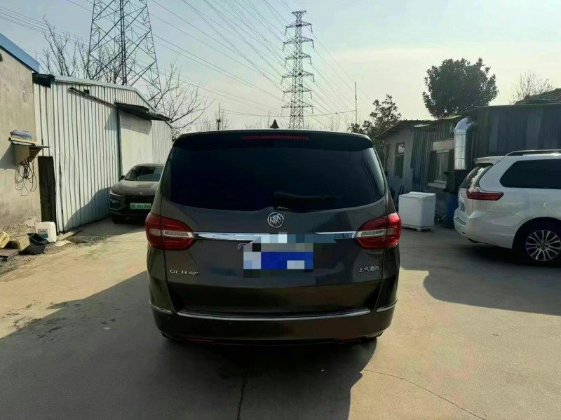 青岛17年别克GL89