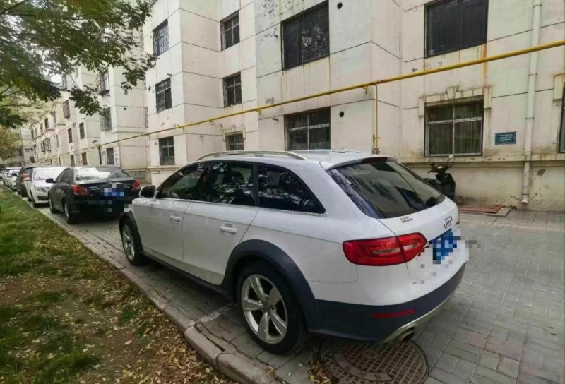 济宁15年奥迪A4L7