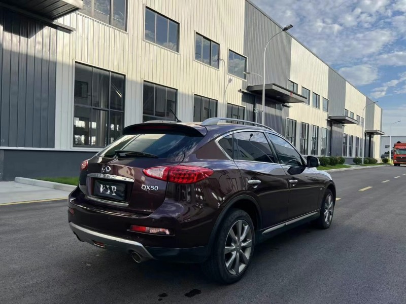 徐州17年英菲尼迪QX507