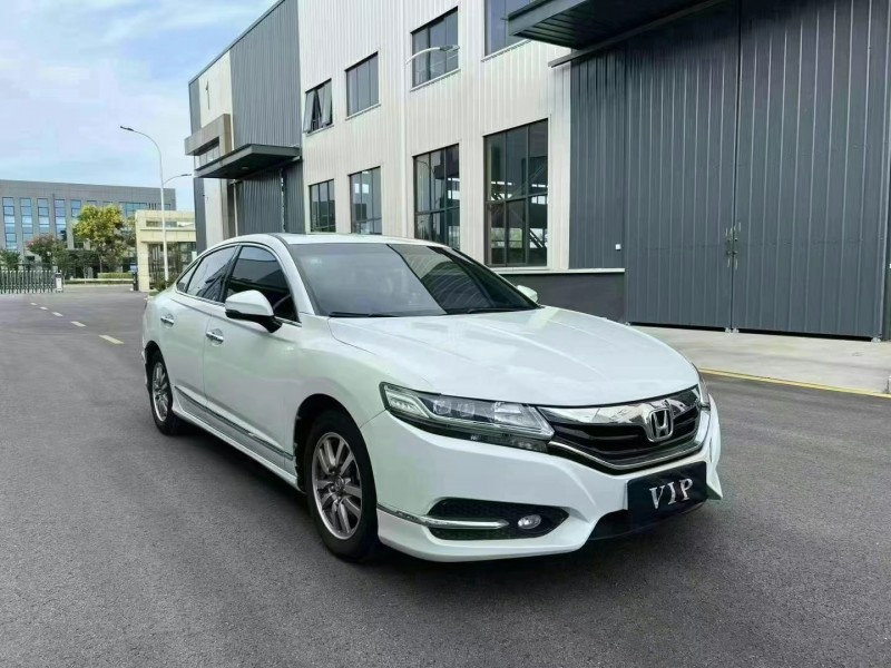 徐州16年本田思铂睿3