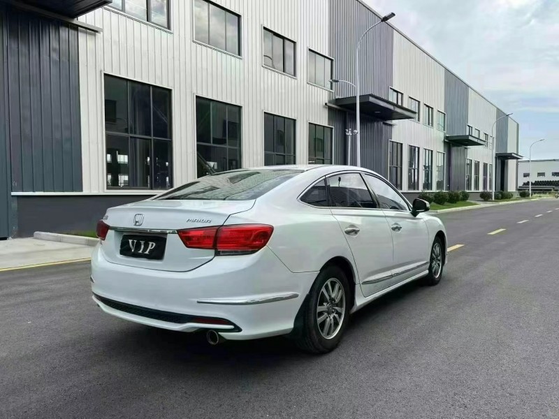 徐州16年本田思铂睿7