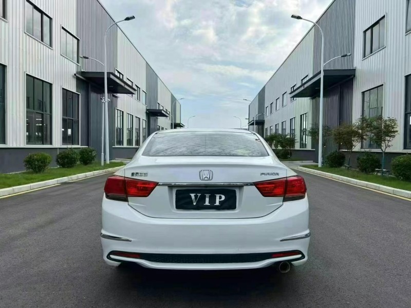 徐州16年本田思铂睿9