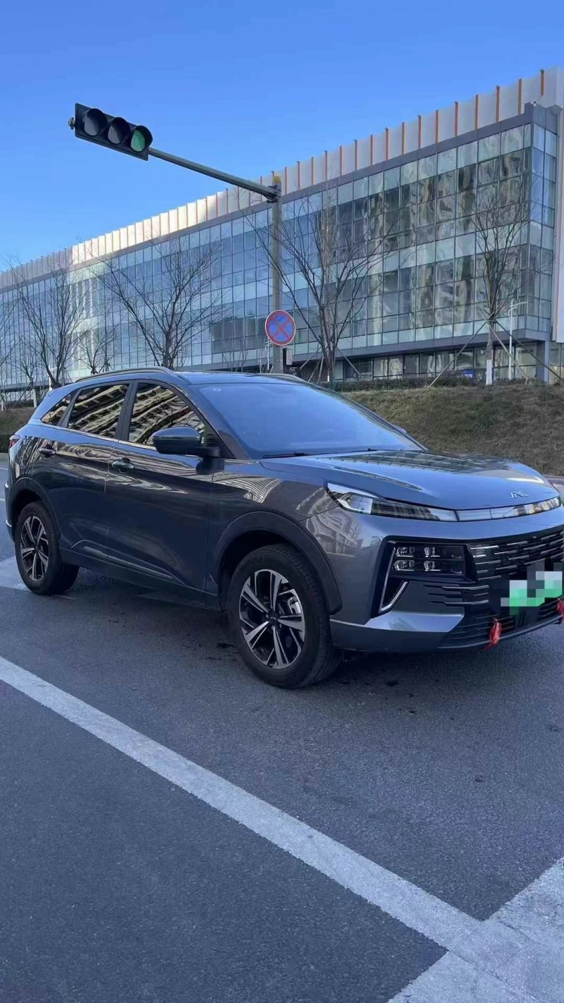 棗莊24年江淮QX2
