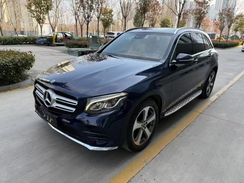 济宁17年奔驰GLC2