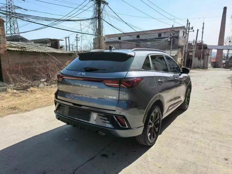 許昌24年江淮QX8