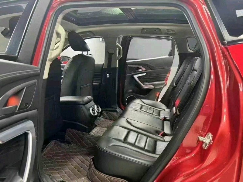 成都20年長城汽車WEY7