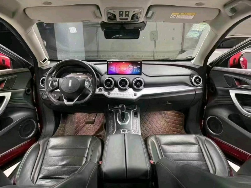成都20年長城汽車WEY8