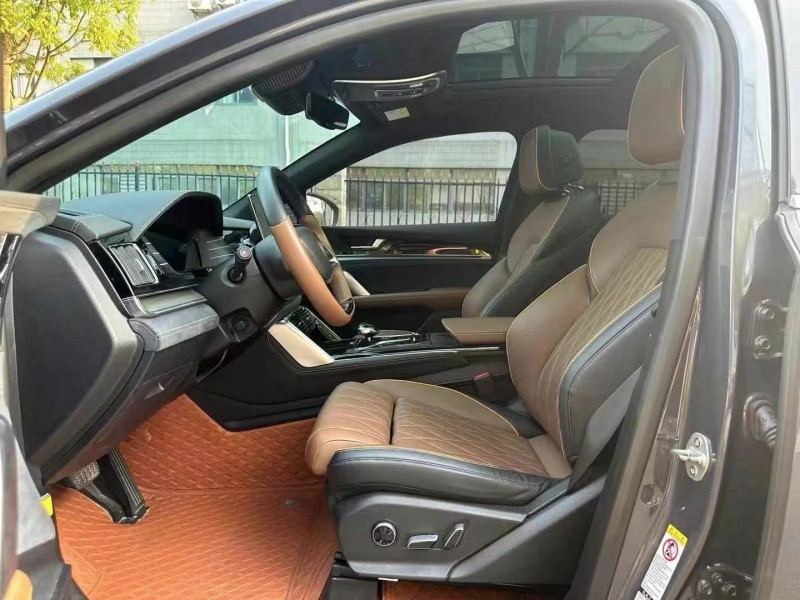 深圳21年比亚迪唐5