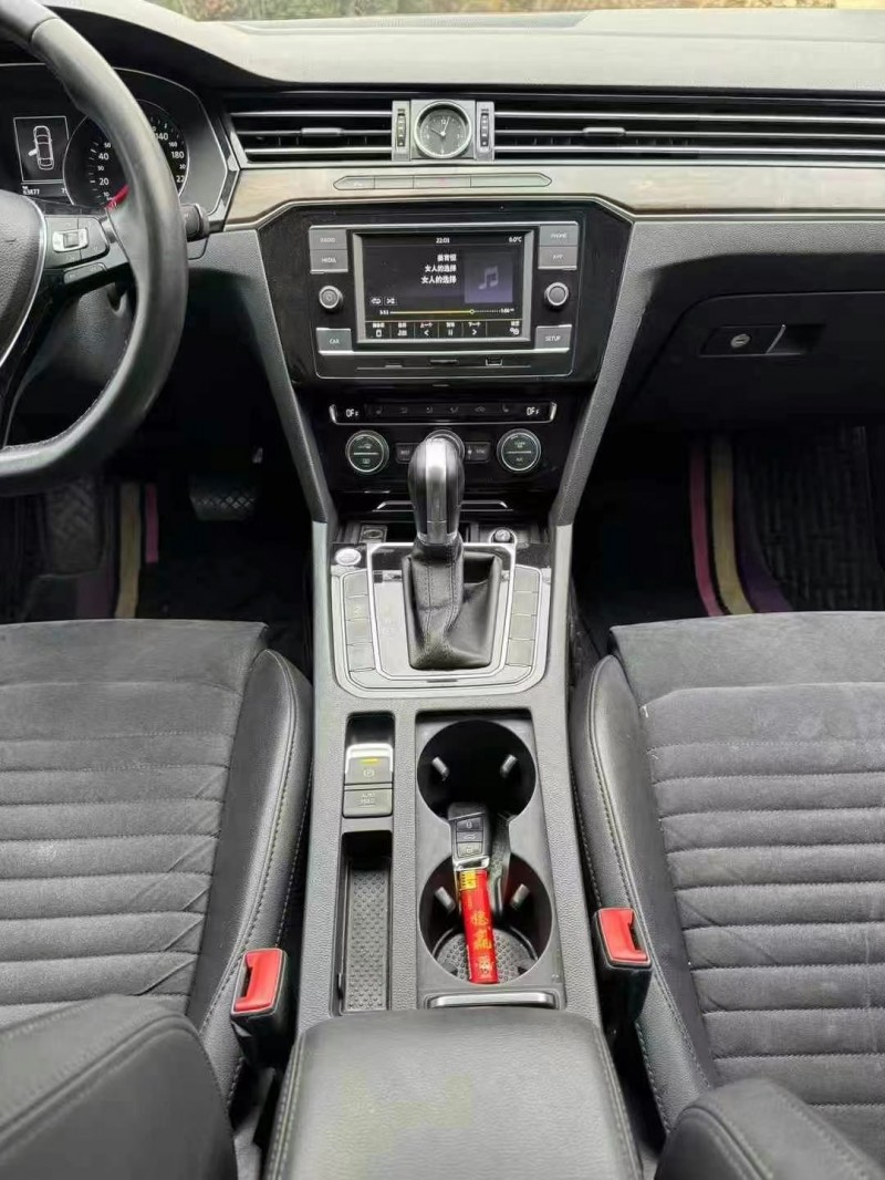 武汉18年大众迈腾5